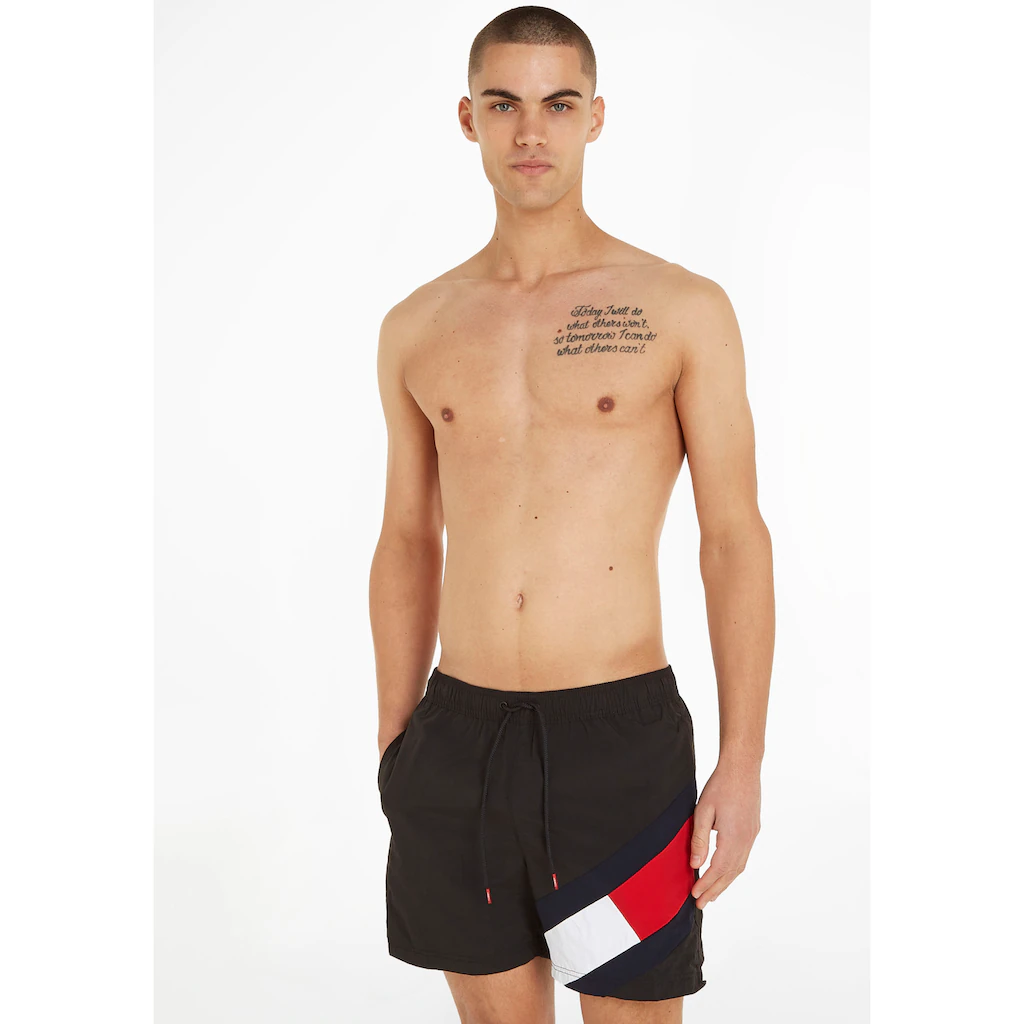 Tommy Hilfiger Swimwear Badeshorts »SF MEDIUM DRAWSTRING«, Mit Tommy Hilfiger Markenlabel 1 Tommy Hilfiger Swimwear Badeshorts »SF MEDIUM DRAWSTRING«, Mit Tommy Hilfiger Markenlabel