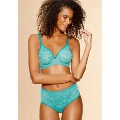 Triumph Bügel-BH »Amourette Charm Conscious W02«, Aus Floraler Spitze, Basic Dessous -Angebote Bade Fein Store 1a52198a08a8e32adcbe2ea8bf4adefa