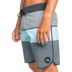 Quiksilver Boardshorts »Surfsilk Tijuana 18"« 10 Quiksilver Boardshorts »Surfsilk Tijuana 18"« -Angebote Bade Fein Store 217240bad431a0e6b63bf32806323965