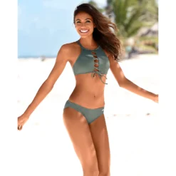 Bench. Bustier-Bikini-Top »Perfect«, Mit Raffinierter Schnürung -Angebote Bade Fein Store 5a8f36b828715d9a6e5f4c44cd298d85