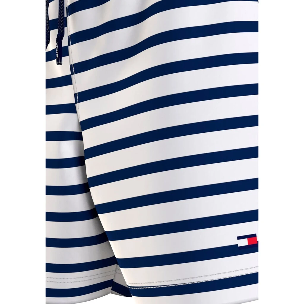 Tommy Hilfiger Swimwear Badehose »MEDIUM DRAWSTRING PRINT«, Mit Tommy Hilfiger Markenlabel 5 Tommy Hilfiger Swimwear Badehose »MEDIUM DRAWSTRING PRINT«, Mit Tommy Hilfiger Markenlabel – Bild 5