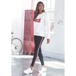 Bench. Sweatshirt, Mit Frontalem Logodruck -Angebote Bade Fein Store 869b4b56ddbc3bb2feb82c1d85c076a4